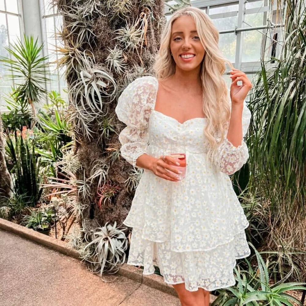 Elegant White Floral Long Sleeve Dress